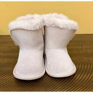 Bearpaw baby boots light pink real leather faux fur lining sized for 6-12 months